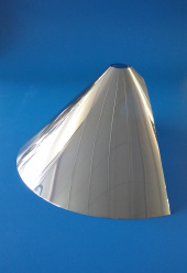 DM 510/4mm glasklar, Höhe: 230mm, geformt und Kontur bearbeitet